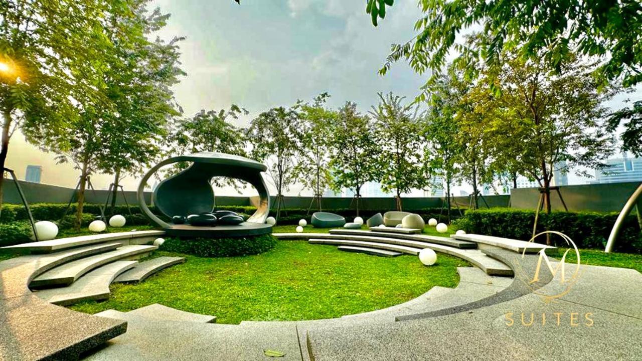Scarletz Suites Klcc By M Suites Kuala Lumpur Exterior foto